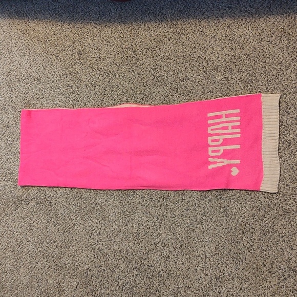 Old Navy Reversible Scarf - Picture 2 of 4
